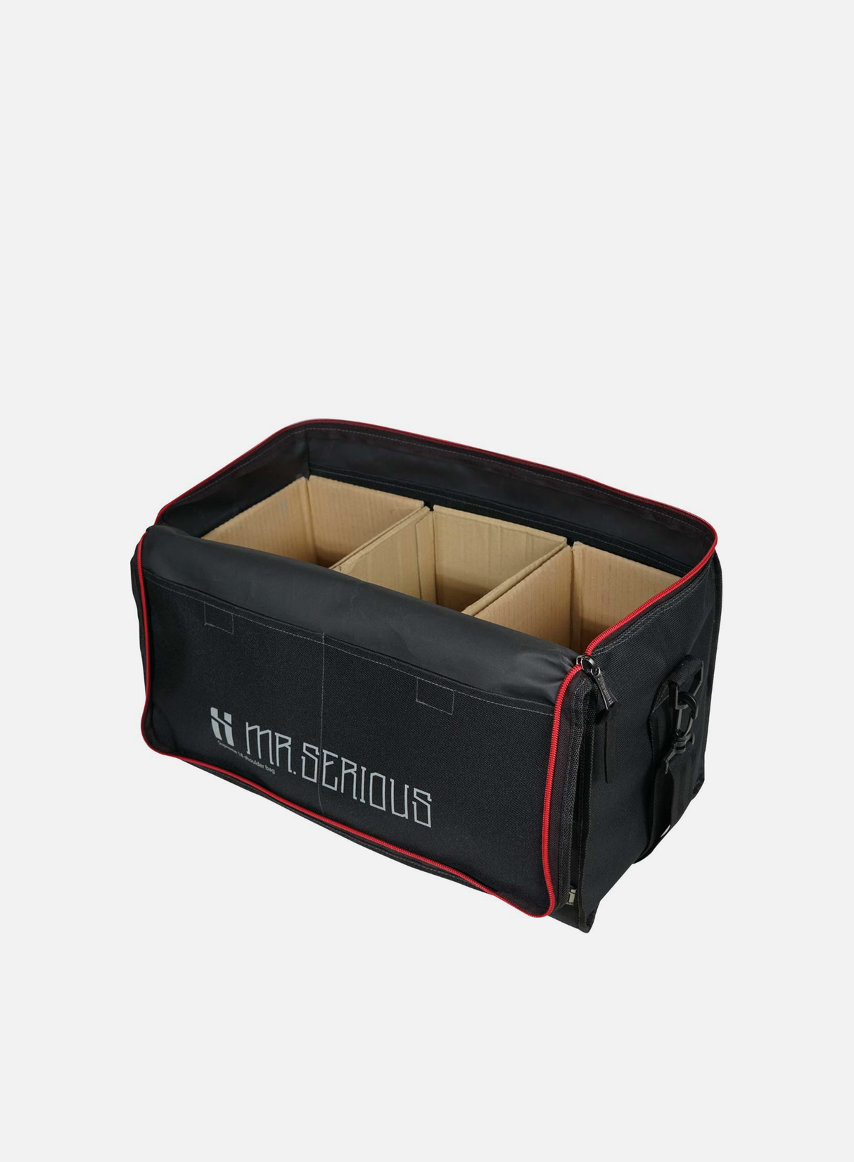 Mr Serious Supreme 18 Spray Shoulder Bag