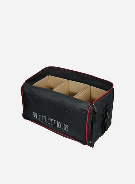 Mr Serious Supreme 18 Spray Shoulder Bag
