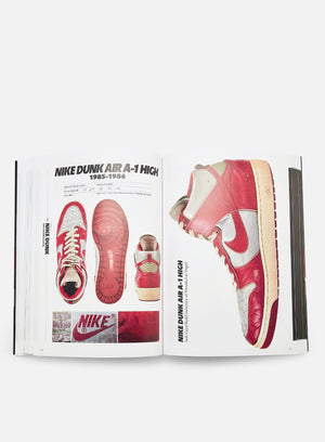 Lightning Archives Nike Chronicle Extra 1984-1986