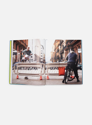 Rizzoli New York Mark Gonzales: Adventures in Street Skating, Blue Jay